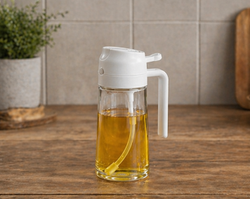 spray and pour oil effortlessly with the 2-1 oil spray dispenser